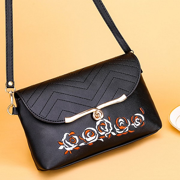 CPC8743-Rip Black
