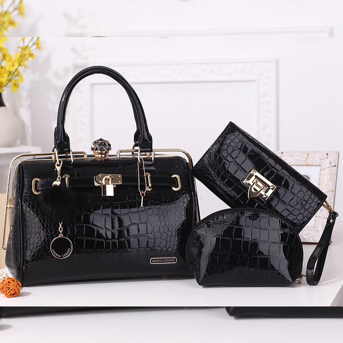 LF2211Black