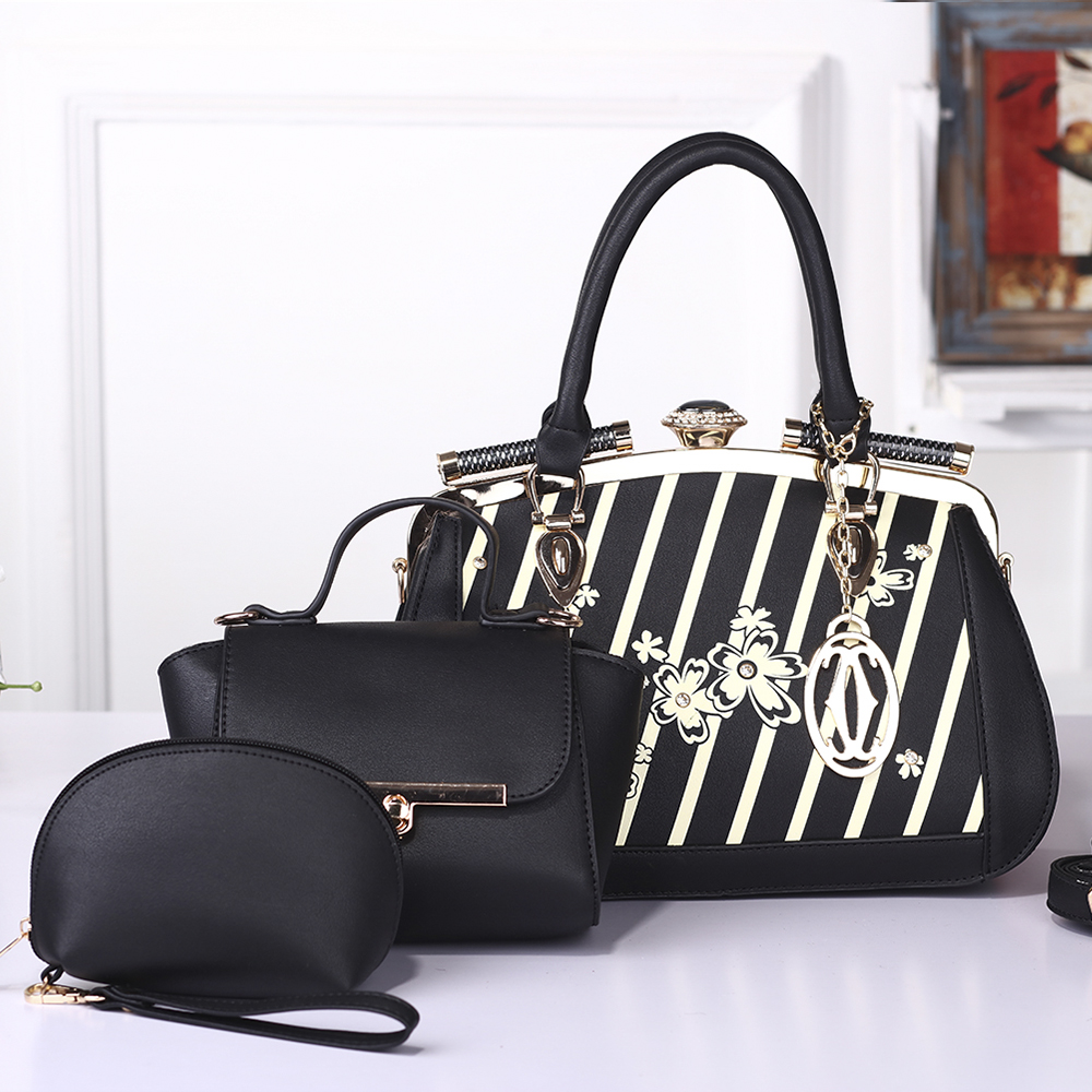 CPC2716-Rip Black