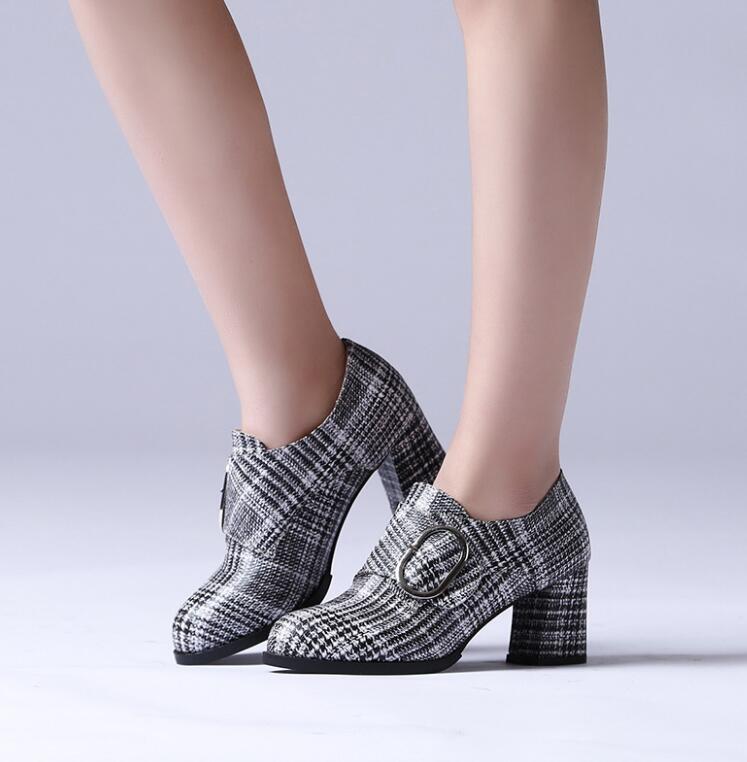 SS1217Black